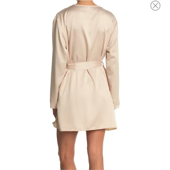 Flora Lace V Neck Belted Beige / Cream Silky Robe Small/ Medium - Picture 2 of 10